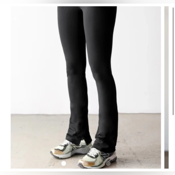 Joah Brown Second Skin Bootcut Legging - Picture 4 of 7